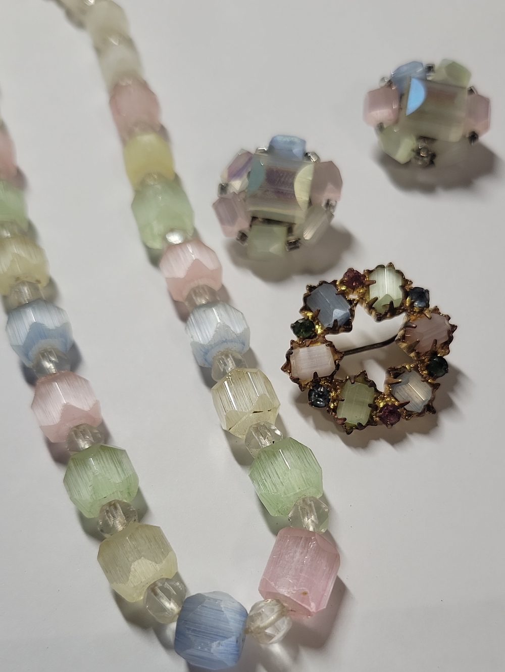 Pastel Multi-Color Beaded Necklace and Brooch Set